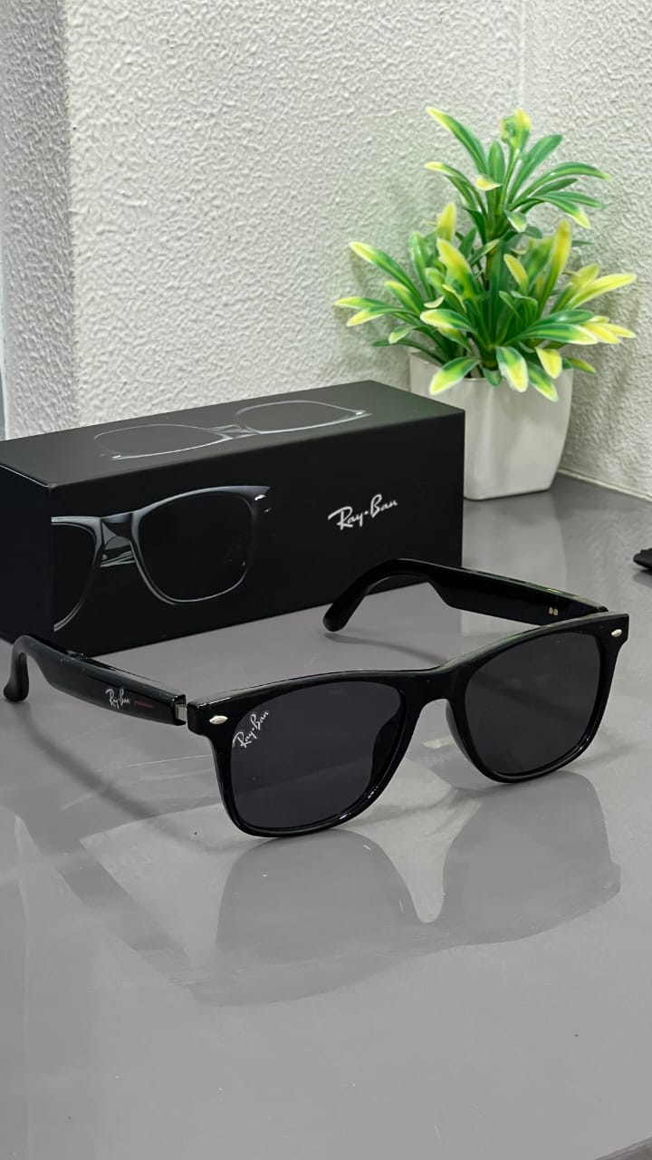 Ray-Ban Smart Glasses
