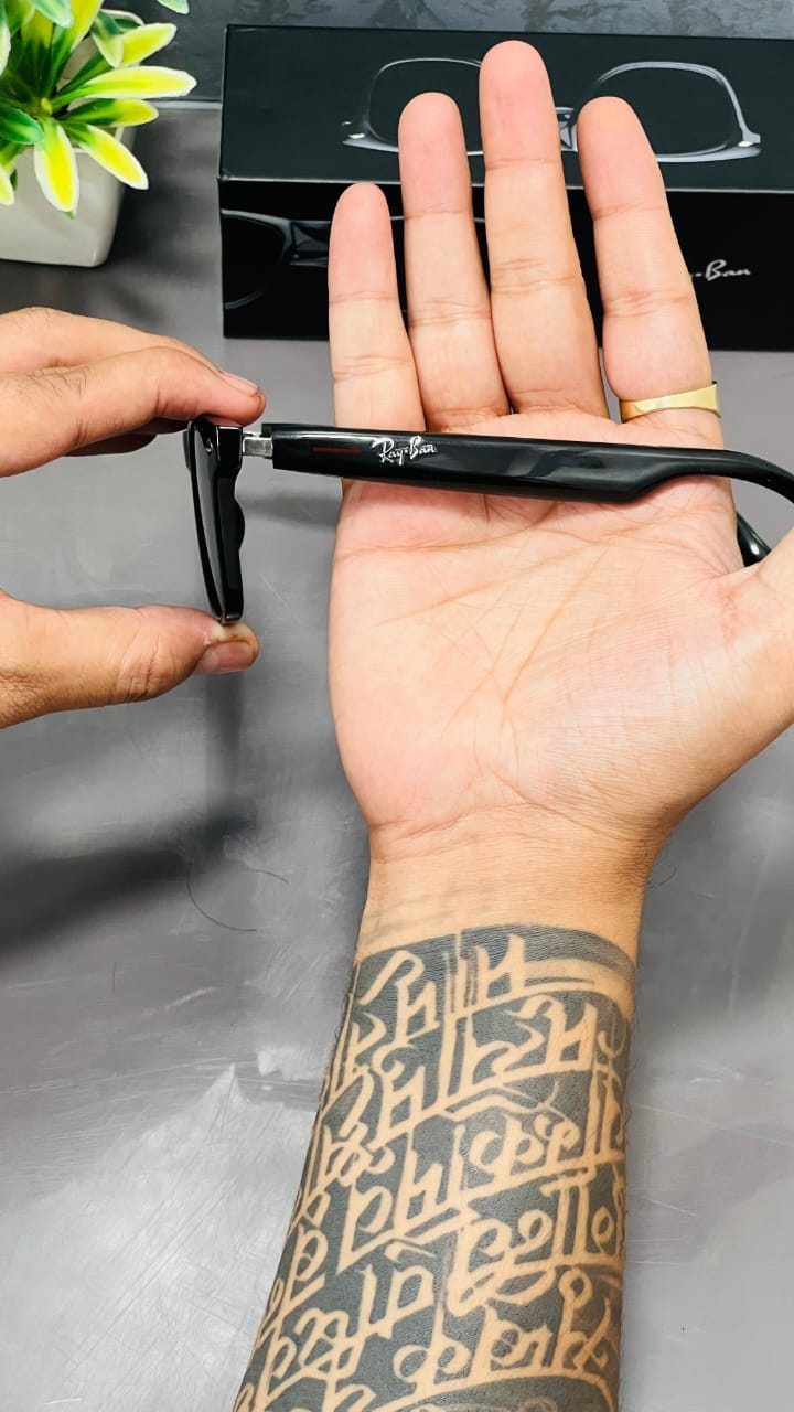 Ray-Ban Smart Glasses